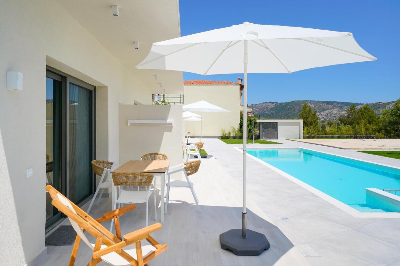 Filoxenia Luxury Apartments Potos Exterior foto